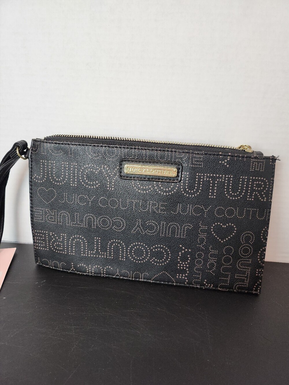NWT Juicy Couture Black Promenade Wristlet Logo Print Gold Hardware